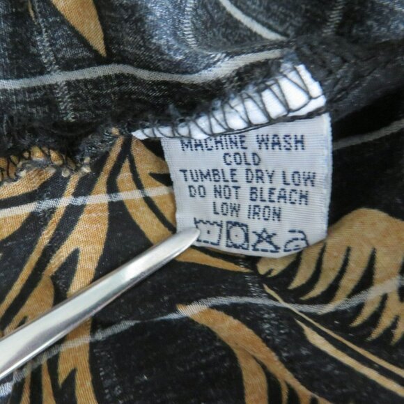 Reyn Spooner Aloha Hawaiian Shirt Men's M Black Tan Tone on Tone Plaid Cotton - Picture 9 of 10